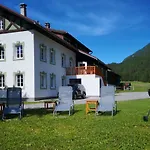 De Nussi's 2 Bach (Tyrol)