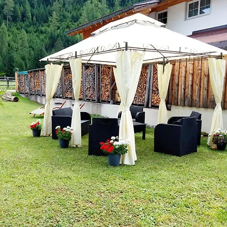 De Nussi's 2 Bach (Tyrol)