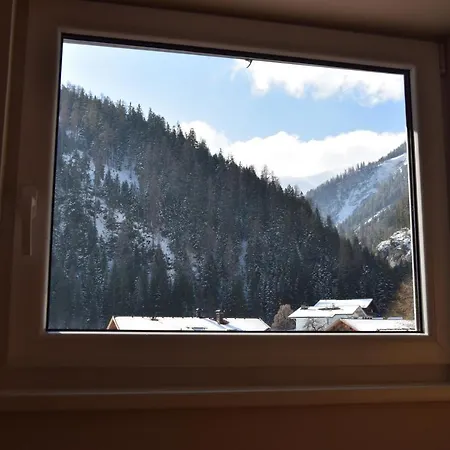 Apartament De Nussi's 2
